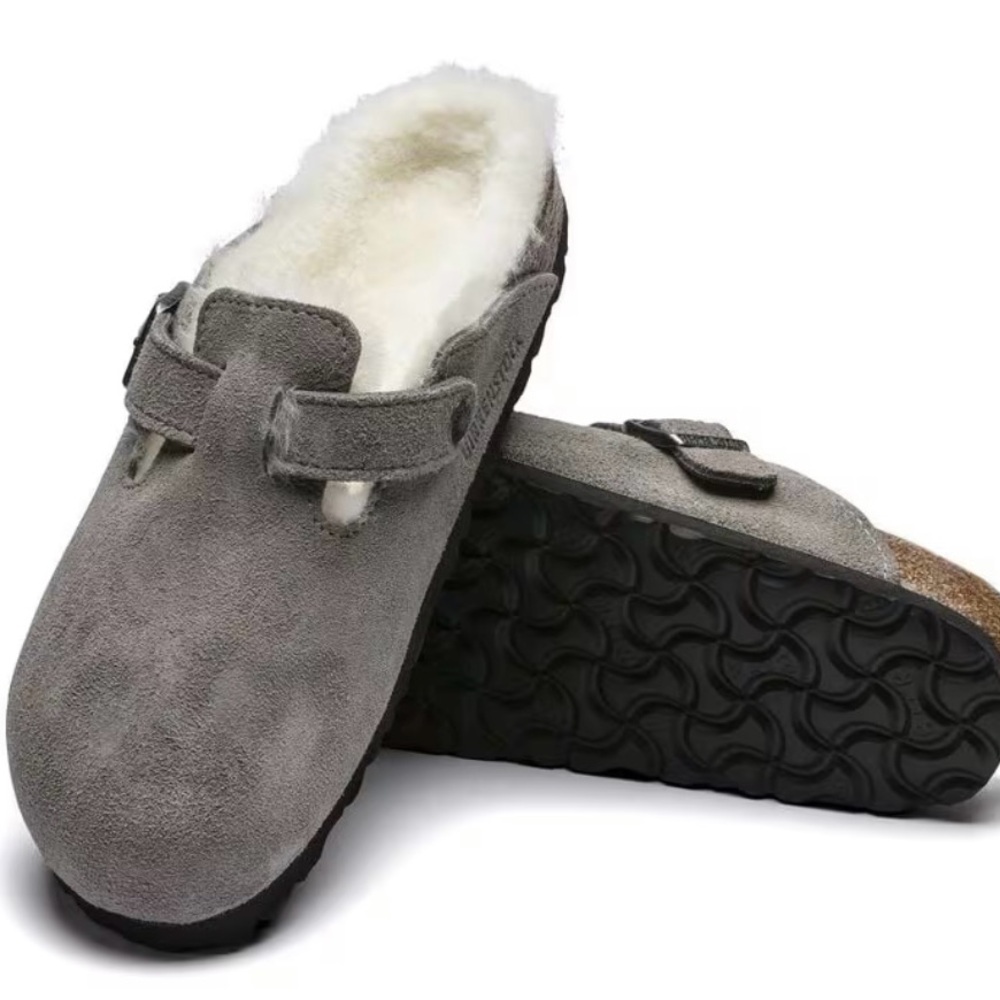 NEW in box Birkenstock Gray Shearling Clogs